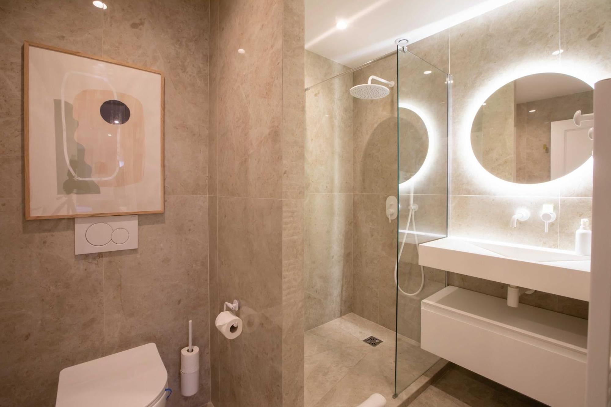 Nice 2 Bed Flat - Hyper Centre St Tropez Сен-Тропе Экстерьер фото